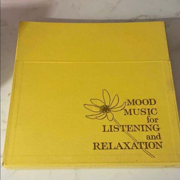 10 vinyls   - Picture 1 of 4
